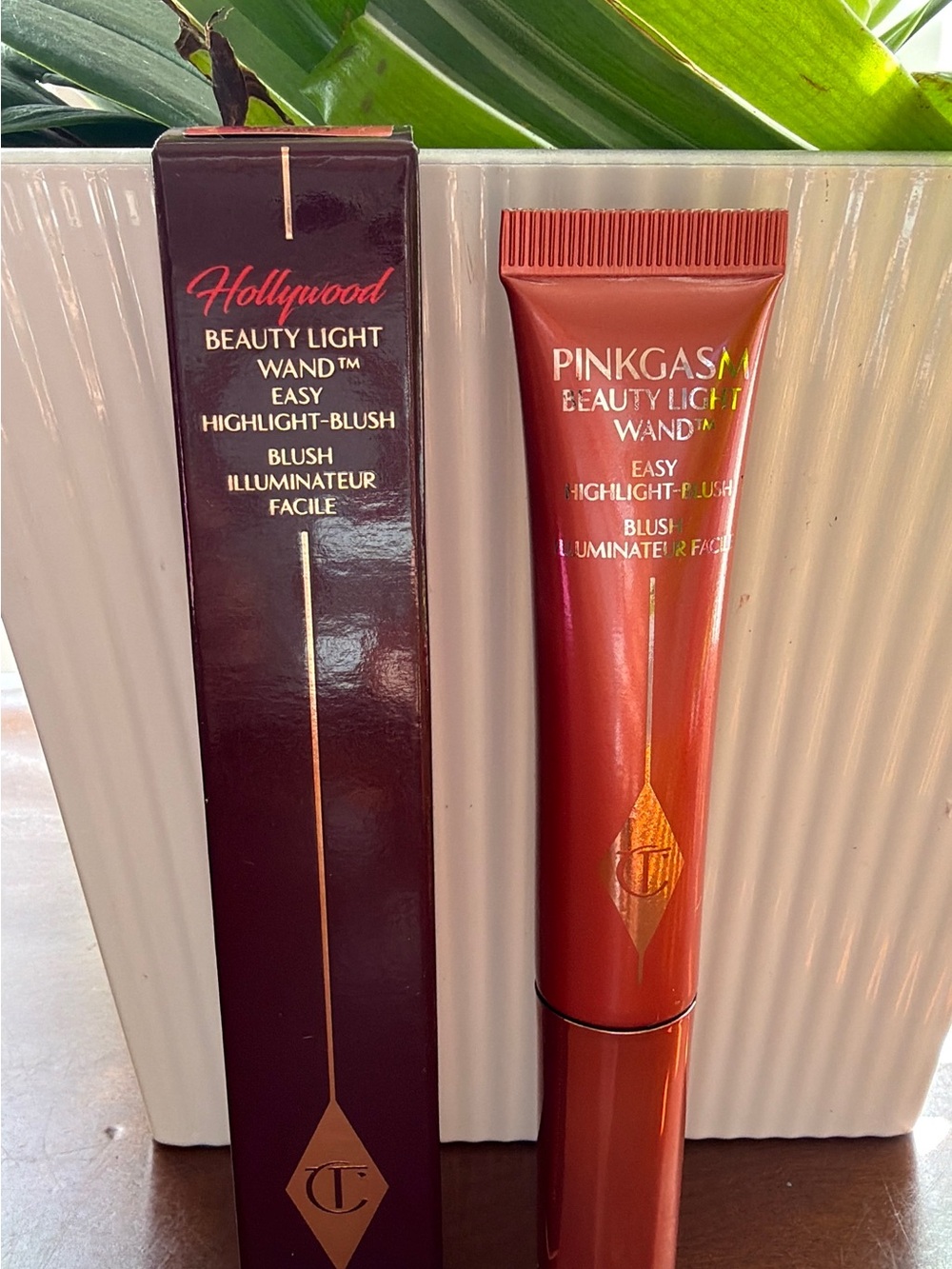 Charlotte Tilbury Pinkgasm Sunset ,Beauty Light Wand Blush - Warm Pink Rose